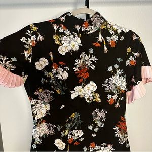Floral oriental short dress